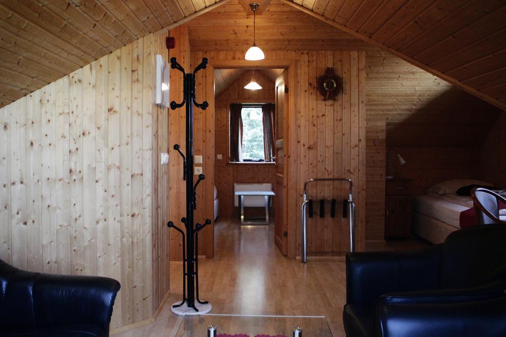 Guesthouse Svartiskogur Egilsstathir Zewnętrze zdjęcie